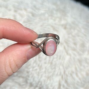 Vintage Sterling Silver Pink Mother Of Pearl Ring